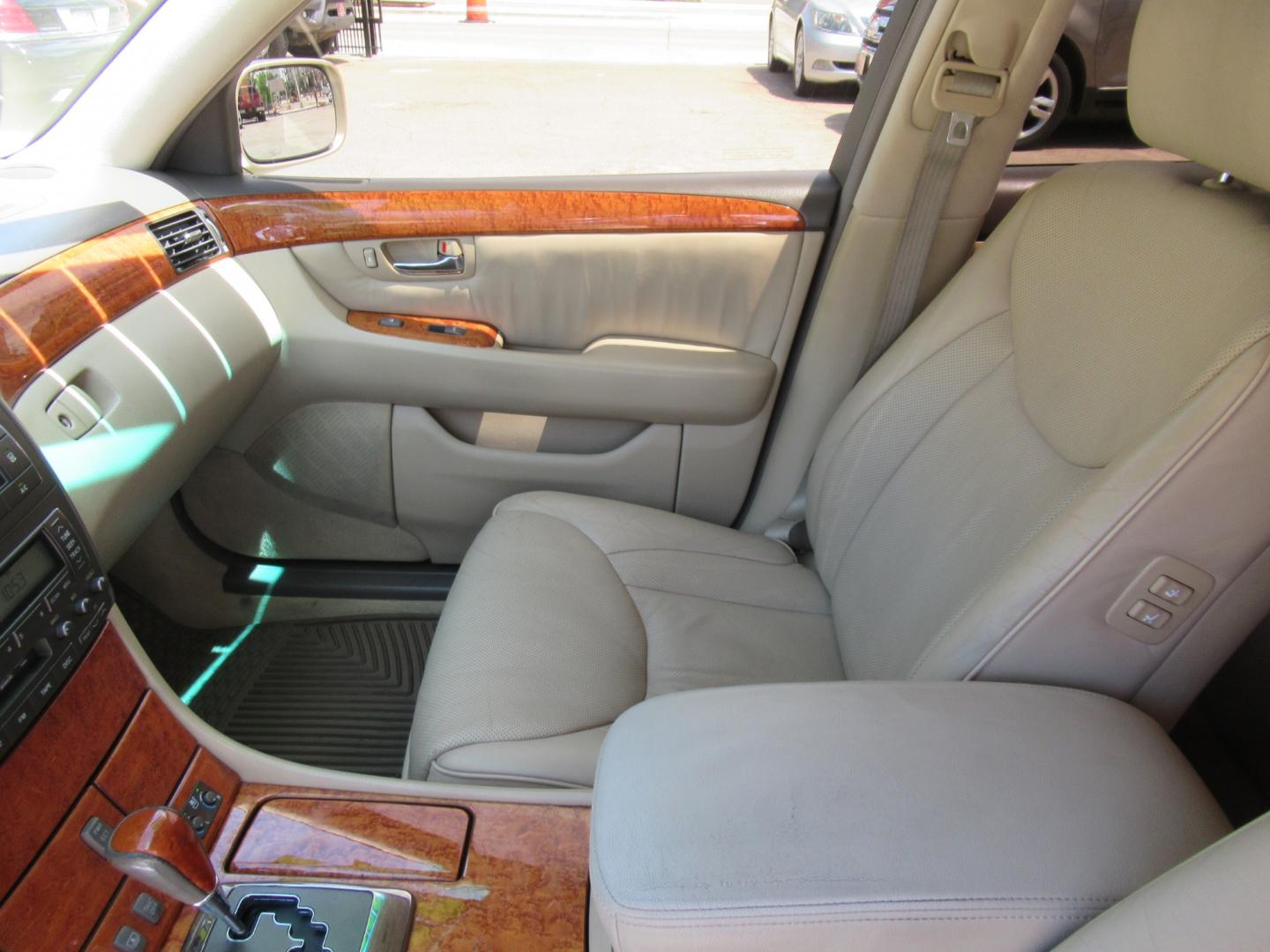 2004 /Tan Lexus LS 430 LS 430 (JTHBN36F740) with an 4.3L V8 F DOHC 32V engine, Automatic transmission, located at 1511 North Shepherd Dr., Houston, TX, 77008, (281) 657-1221, 29.798361, -95.412560 - 2004 LEXUS LS 430 VIN: JTHBN36F740150621 J T H B N 3 6 F 7 4 0 1 5 0 6 2 1 SEDAN 4 DR 4.3L V8 F DOHC 32V GASOLINE REAR WHEEL DRIVE - Photo#2
